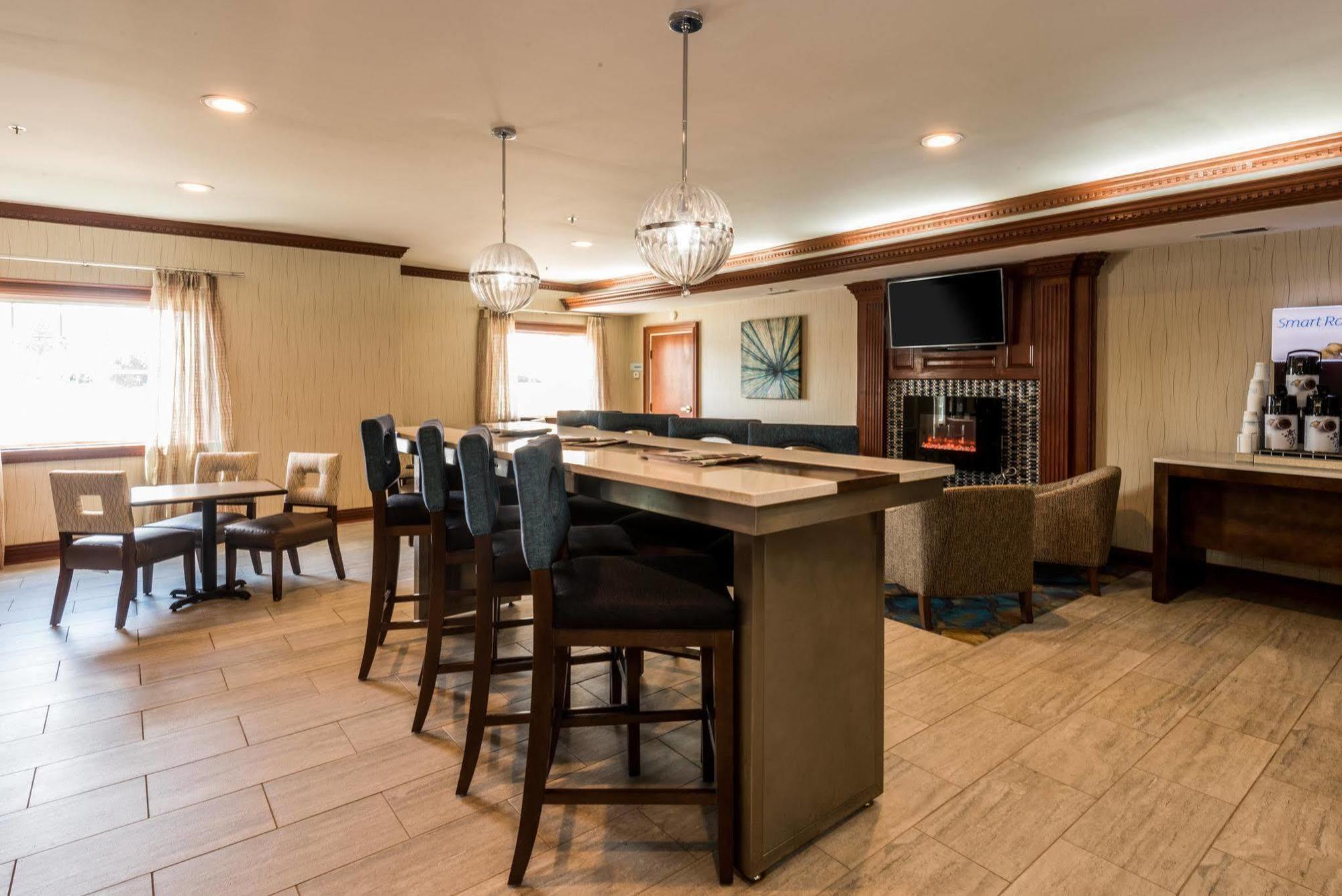 Holiday Inn Express & Suites Indianapolis North - Carmel By Ihg Eksteriør bilde